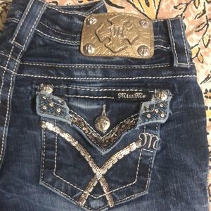 Miss me jeans, no fading, perfect condition,